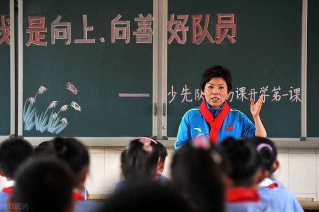 刘广面色一凛，脱口道：吴少尽管吩咐，刘广一定拼尽全力。